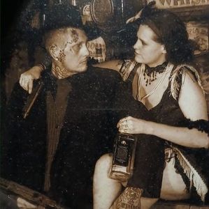 Meet your Posher, Dani n allen